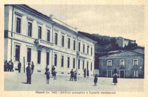 Piazza del Municipio (cartolina  spedita nel 1948)